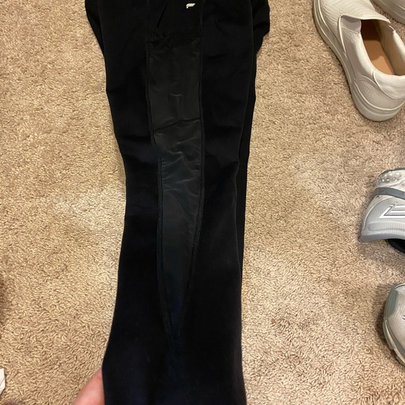 Fabletics mesh cutout leggings - Picture 2 of 2